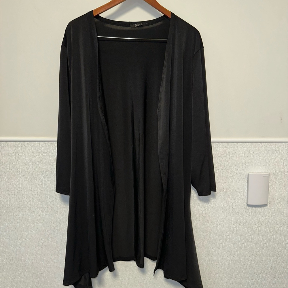 Lily by Firmiana thin Cardigan Size Shown in Measurements Black women’s